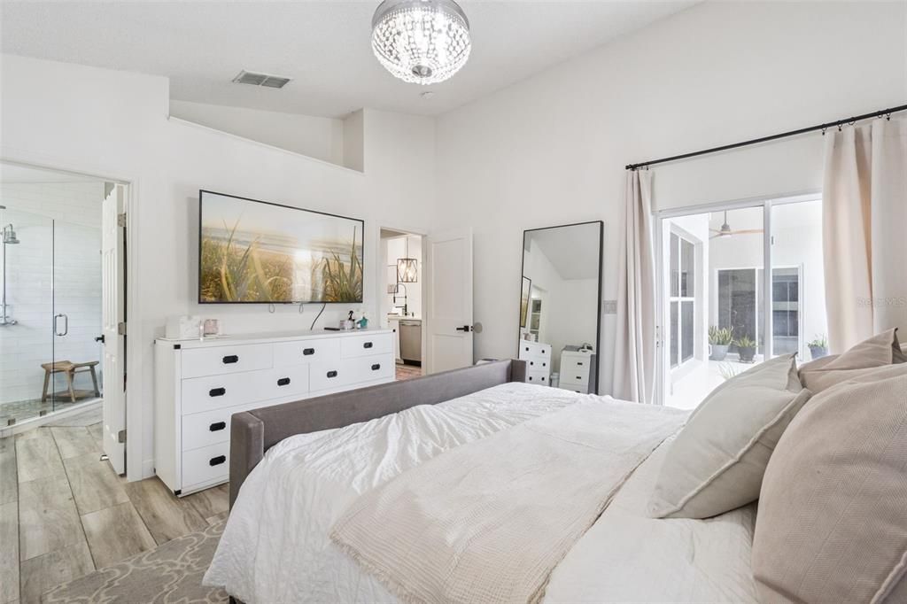 For Sale: $445,000 (3 beds, 2 baths, 1547 Square Feet)