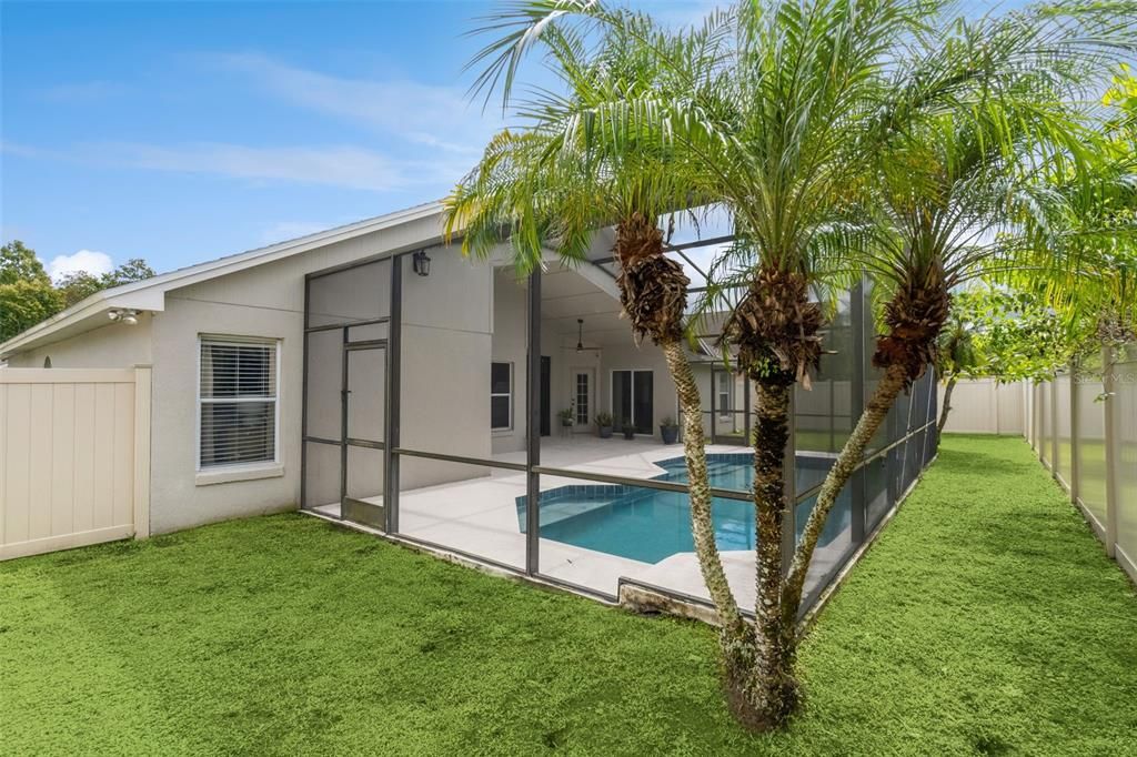 For Sale: $445,000 (3 beds, 2 baths, 1547 Square Feet)