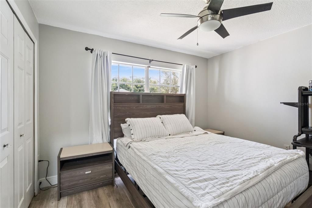 For Sale: $445,000 (3 beds, 2 baths, 1547 Square Feet)