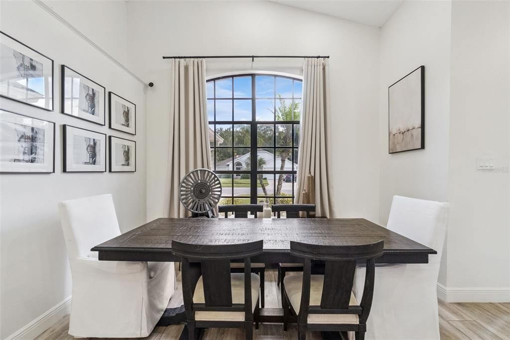 For Sale: $445,000 (3 beds, 2 baths, 1547 Square Feet)