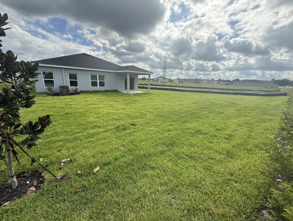 Active With Contract: $375,445 (4 beds, 2 baths, 1722 Square Feet)