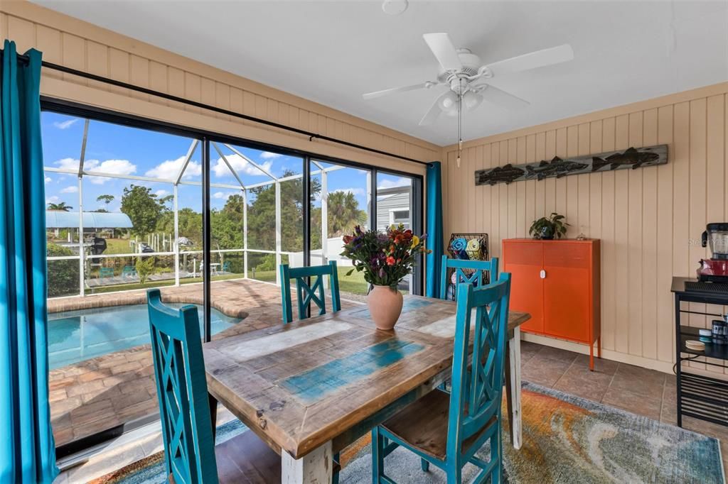 Active With Contract: $380,000 (2 beds, 2 baths, 1135 Square Feet)