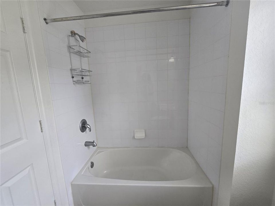 出租: $2,399 (3 贝兹, 2 浴室, 1665 平方英尺)