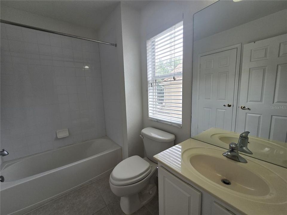 出租: $2,399 (3 贝兹, 2 浴室, 1665 平方英尺)