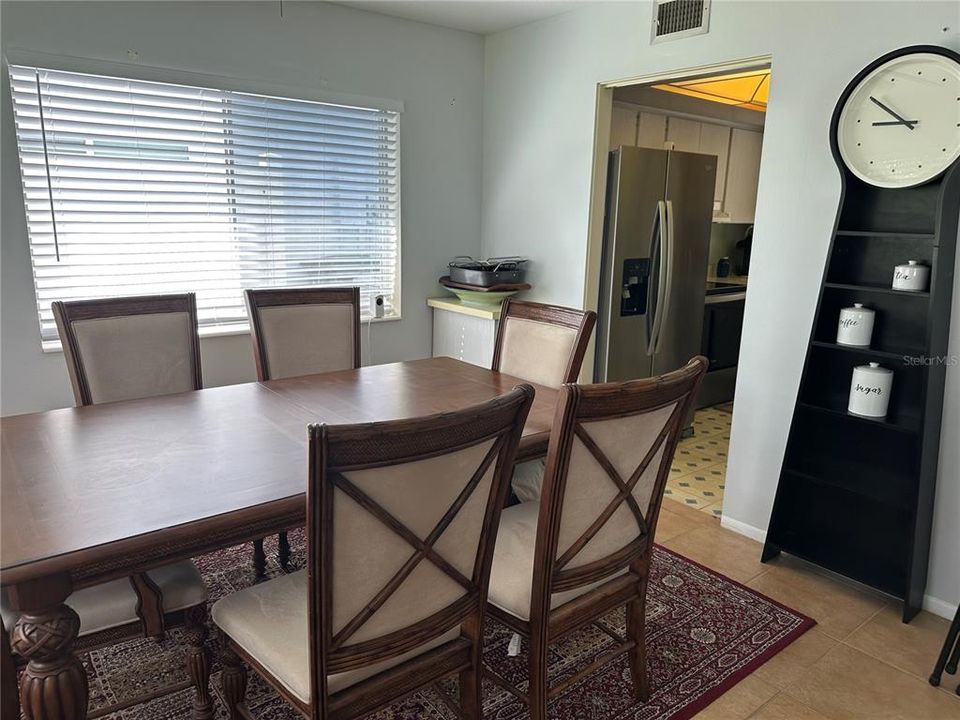 Active With Contract: $179,000 (2 beds, 2 baths, 1195 Square Feet)