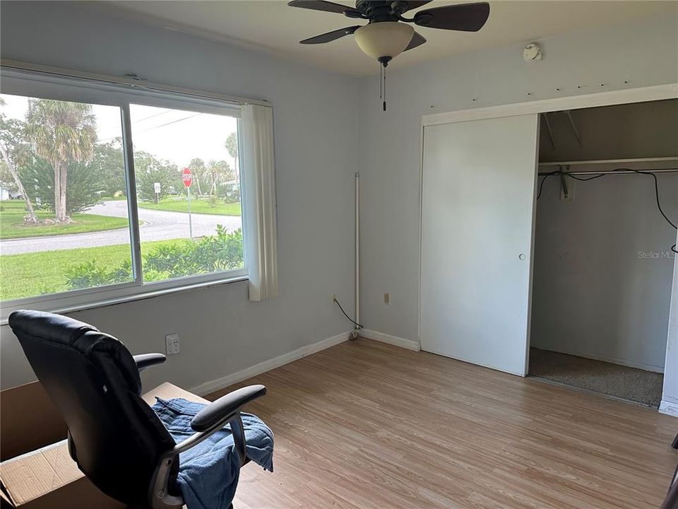 Active With Contract: $179,000 (2 beds, 2 baths, 1195 Square Feet)