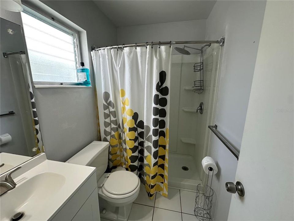 Active With Contract: $179,000 (2 beds, 2 baths, 1195 Square Feet)