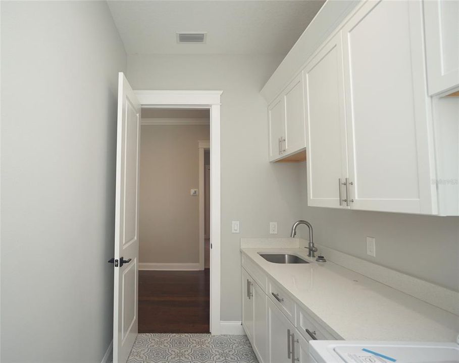 Active With Contract: $5,600 (4 beds, 4 baths, 3640 Square Feet)