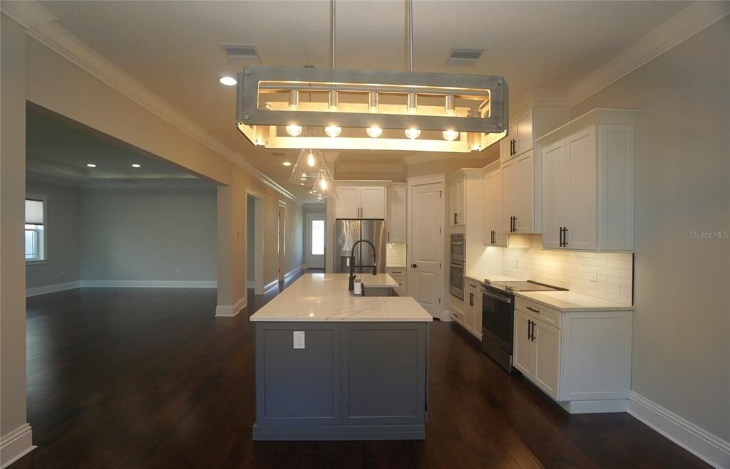 Active With Contract: $5,600 (4 beds, 4 baths, 3640 Square Feet)