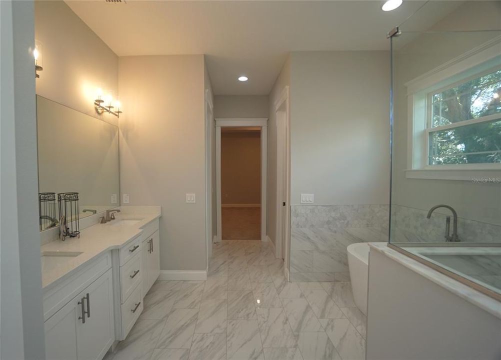 Active With Contract: $5,600 (4 beds, 4 baths, 3640 Square Feet)