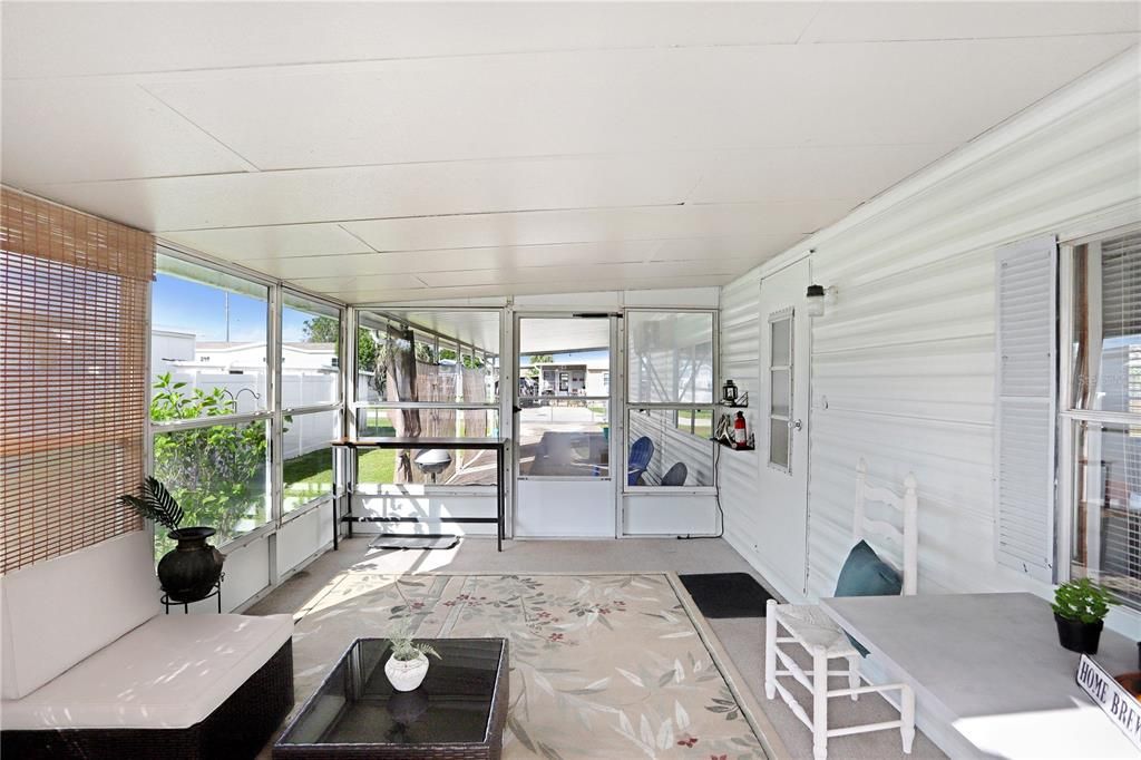 Active With Contract: $88,000 (2 beds, 1 baths, 672 Square Feet)