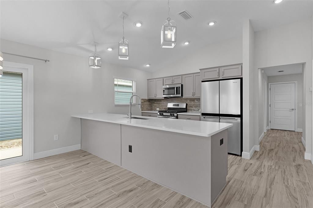 En Venta: $494,000 (3 camas, 2 baños, 1484 Pies cuadrados)