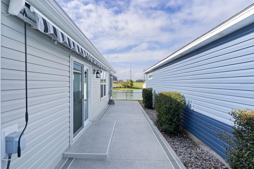 En Venta: $494,000 (3 camas, 2 baños, 1484 Pies cuadrados)