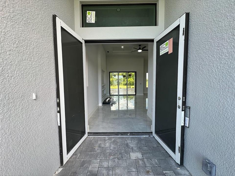 待售: $615,000 (4 贝兹, 3 浴室, 1931 平方英尺)