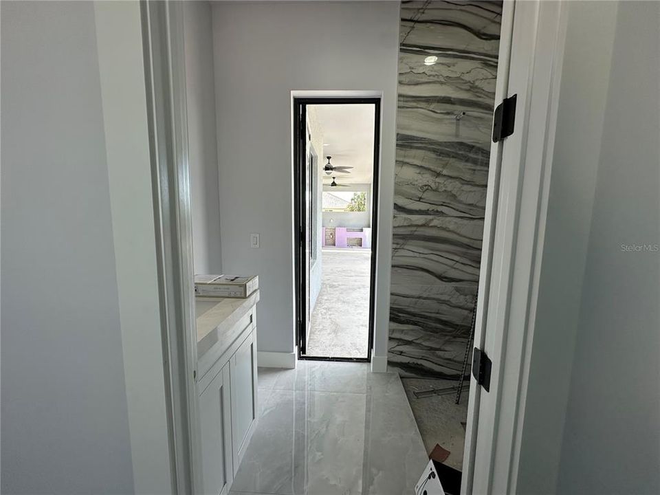 待售: $615,000 (4 贝兹, 3 浴室, 1931 平方英尺)