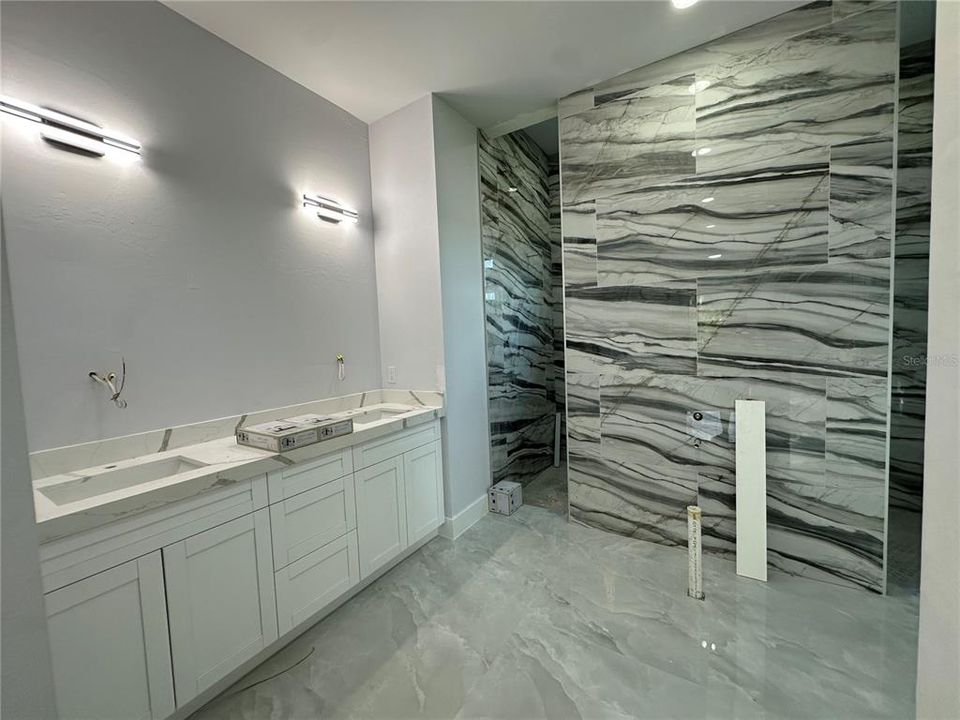 待售: $615,000 (4 贝兹, 3 浴室, 1931 平方英尺)