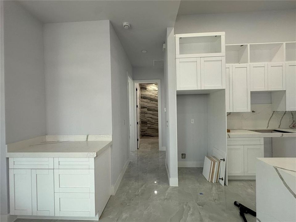 待售: $615,000 (4 贝兹, 3 浴室, 1931 平方英尺)