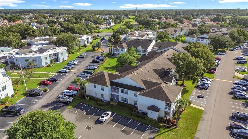 待售: $220,000 (2 贝兹, 2 浴室, 1045 平方英尺)