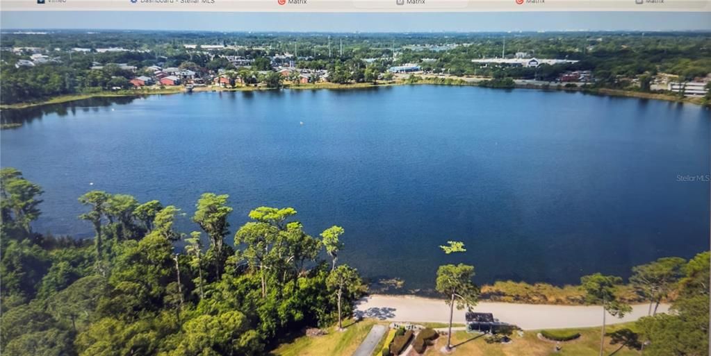 待售: $220,000 (2 贝兹, 2 浴室, 1045 平方英尺)