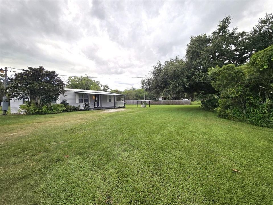 На продажу: $339,900 (3 спален, 2 ванн, 1100 Квадратных фут)