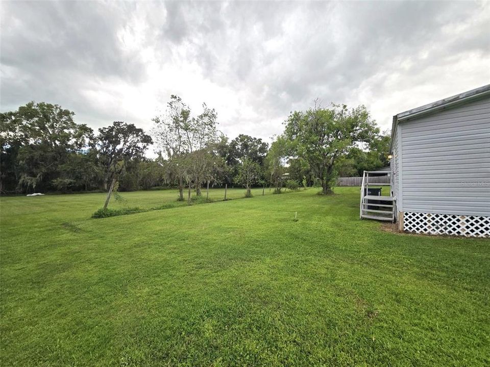 На продажу: $339,900 (3 спален, 2 ванн, 1100 Квадратных фут)