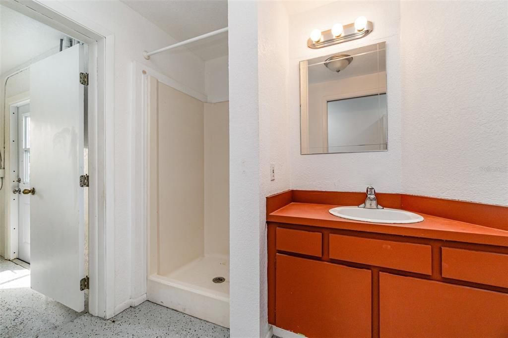 Active With Contract: $829,950 (3 beds, 3 baths, 2230 Square Feet)