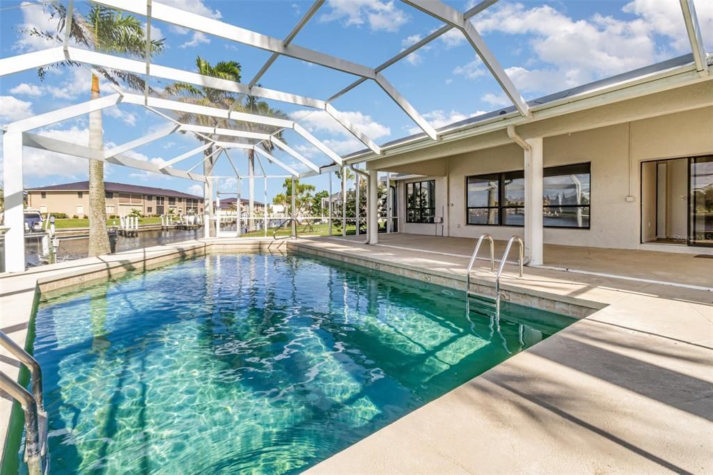 Active With Contract: $829,950 (3 beds, 3 baths, 2230 Square Feet)