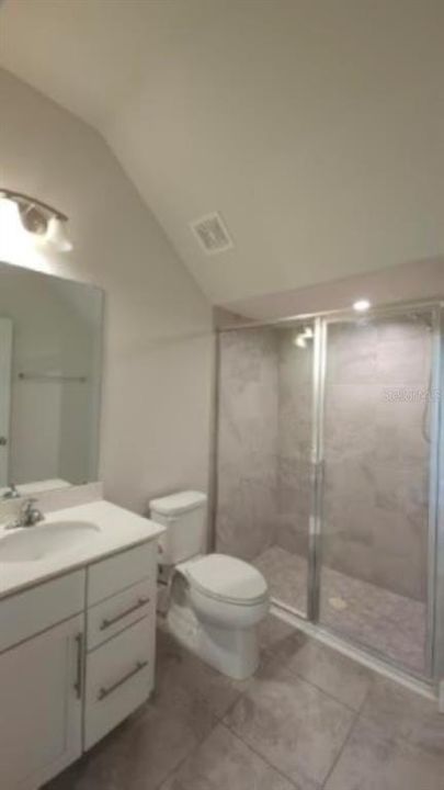 Active With Contract: $2,750 (5 beds, 3 baths, 2370 Square Feet)