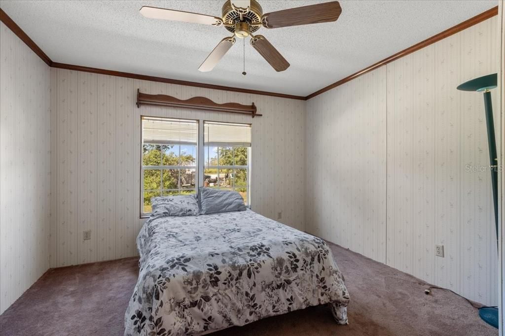 En Venta: $254,000 (4 camas, 2 baños, 1998 Pies cuadrados)