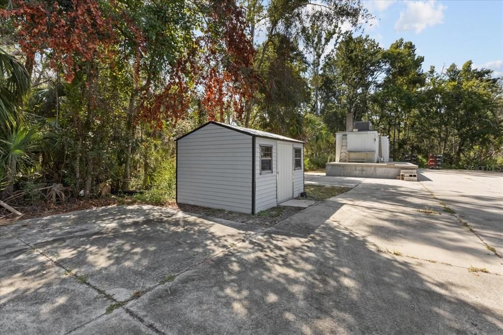 En Venta: $254,000 (4 camas, 2 baños, 1998 Pies cuadrados)