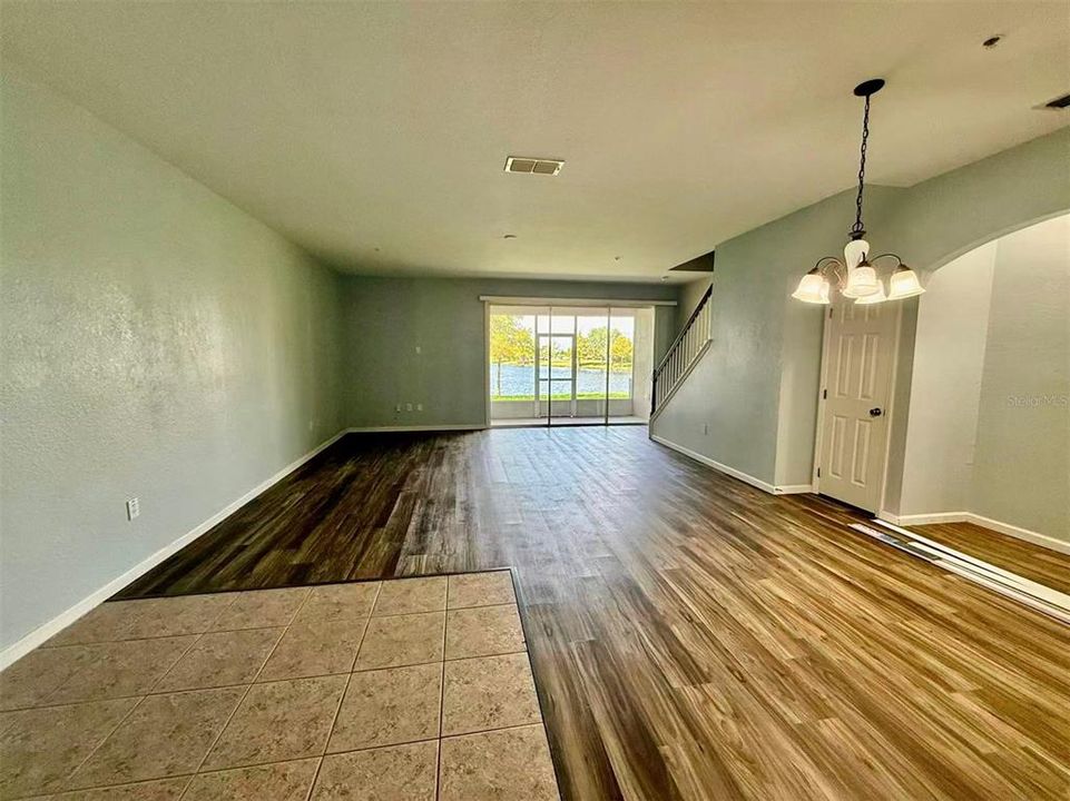 En Renta: $2,400 (3 camas, 2 baños, 2016 Pies cuadrados)