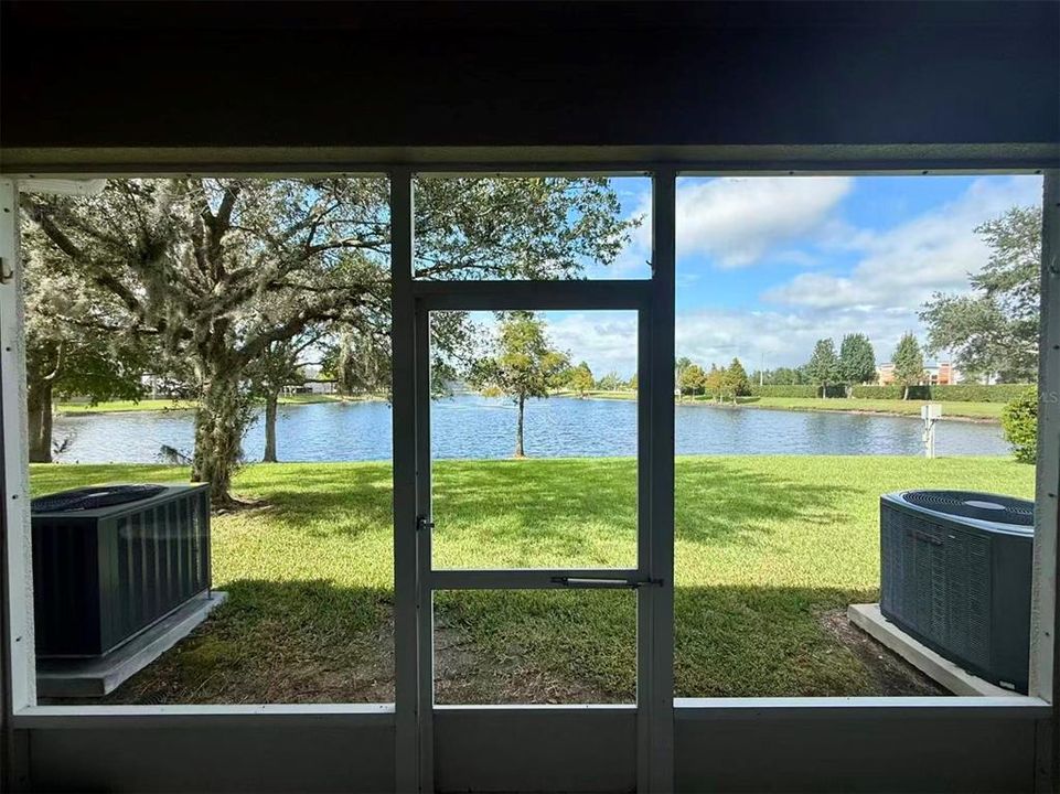 En Renta: $2,400 (3 camas, 2 baños, 2016 Pies cuadrados)