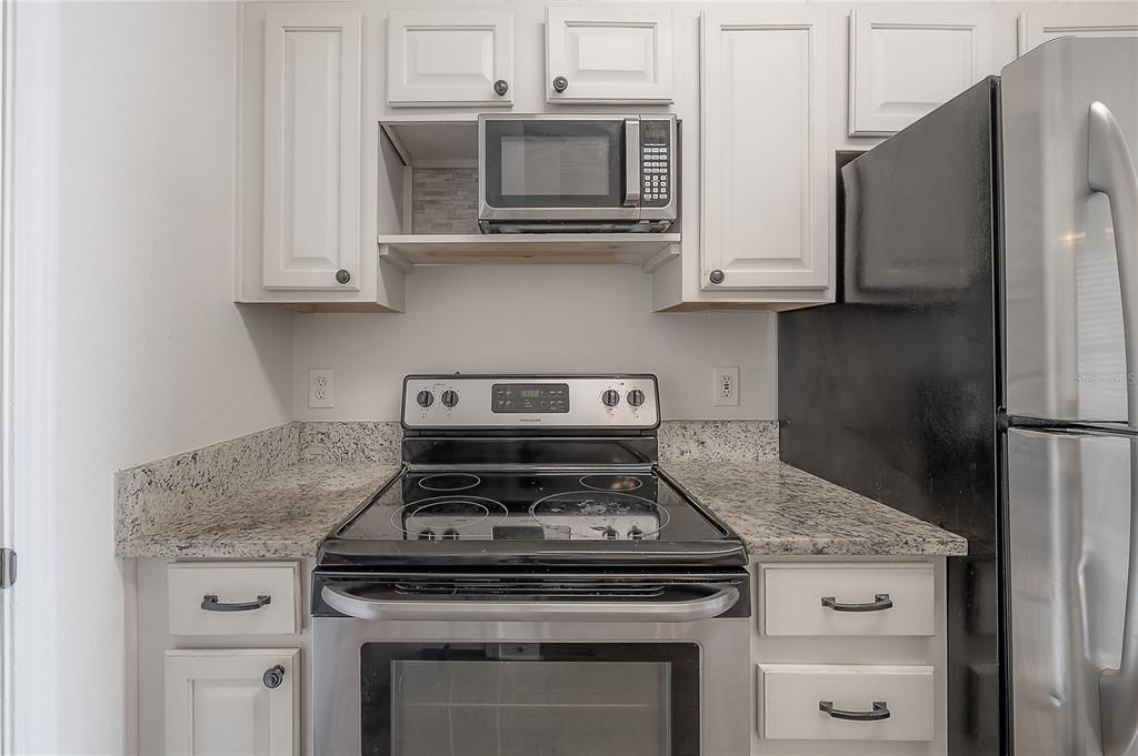 En Venta: $147,000 (2 camas, 2 baños, 983 Pies cuadrados)