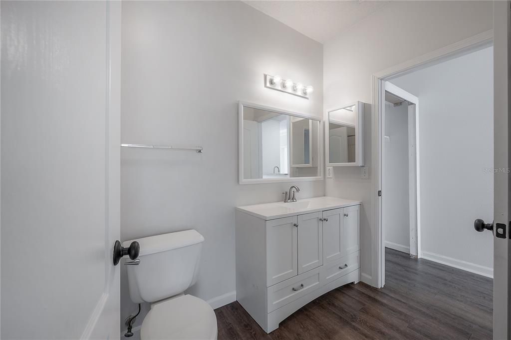 En Venta: $147,000 (2 camas, 2 baños, 983 Pies cuadrados)