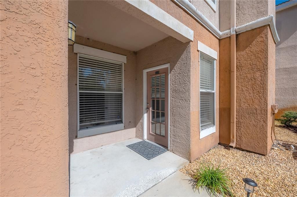 En Venta: $147,000 (2 camas, 2 baños, 983 Pies cuadrados)