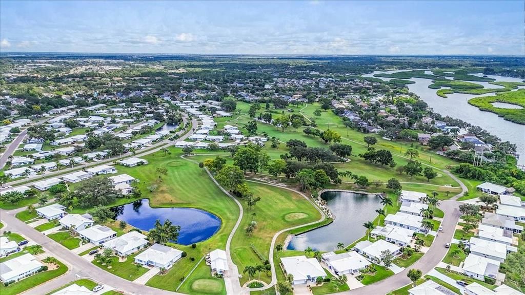 Active With Contract: $279,000 (2 beds, 2 baths, 1370 Square Feet)