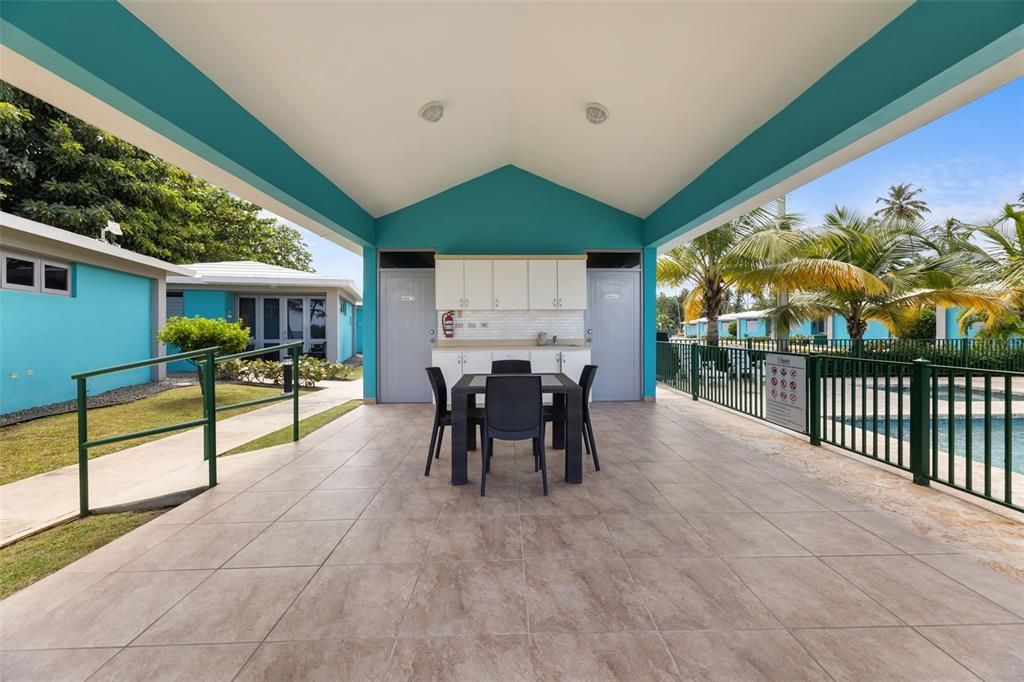 待售: $290,000 (1 贝兹, 1 浴室, 510 平方英尺)