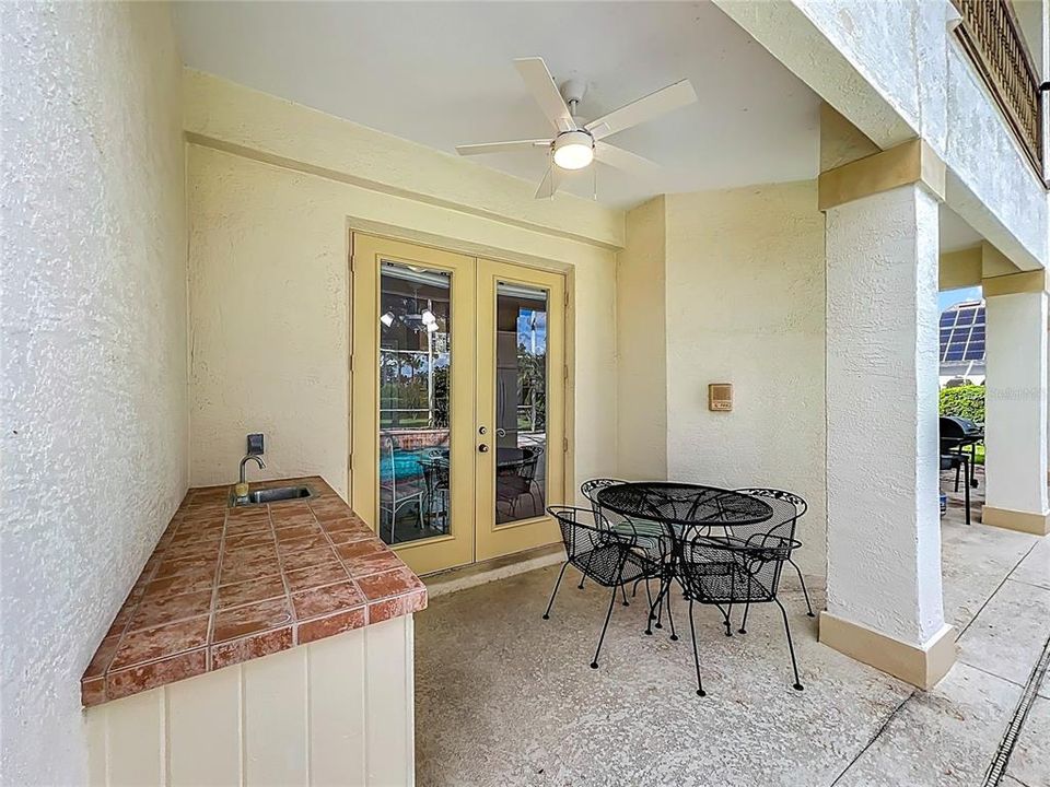 For Rent: $9,000 (5 beds, 5 baths, 4444 Square Feet)