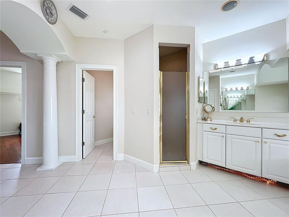 For Rent: $9,000 (5 beds, 5 baths, 4444 Square Feet)