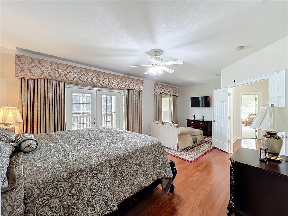 For Rent: $9,000 (5 beds, 5 baths, 4444 Square Feet)