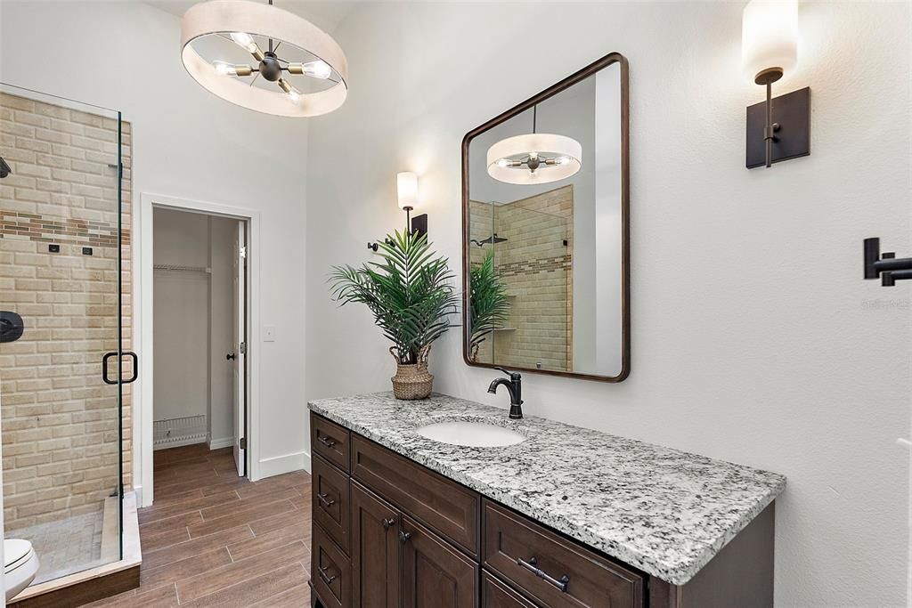 На продажу: $550,000 (3 спален, 3 ванн, 1585 Квадратных фут)