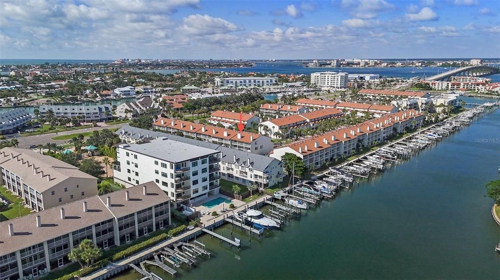 На продажу: $550,000 (3 спален, 3 ванн, 1585 Квадратных фут)