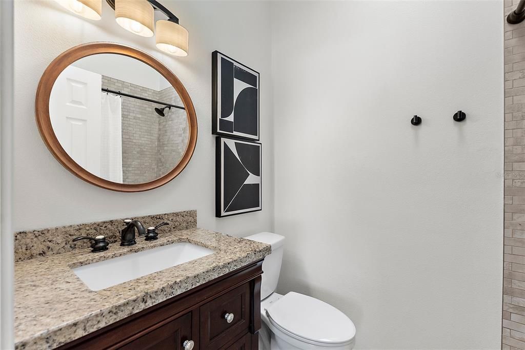 На продажу: $550,000 (3 спален, 3 ванн, 1585 Квадратных фут)