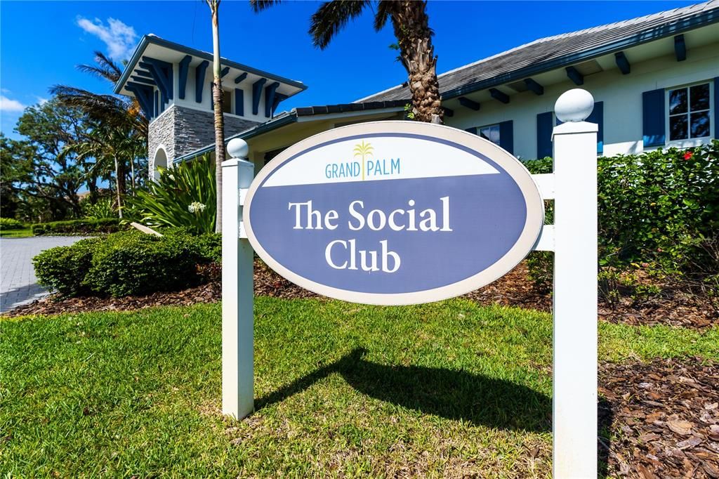 For Rent: $4,200 (3 beds, 2 baths, 2427 Square Feet)