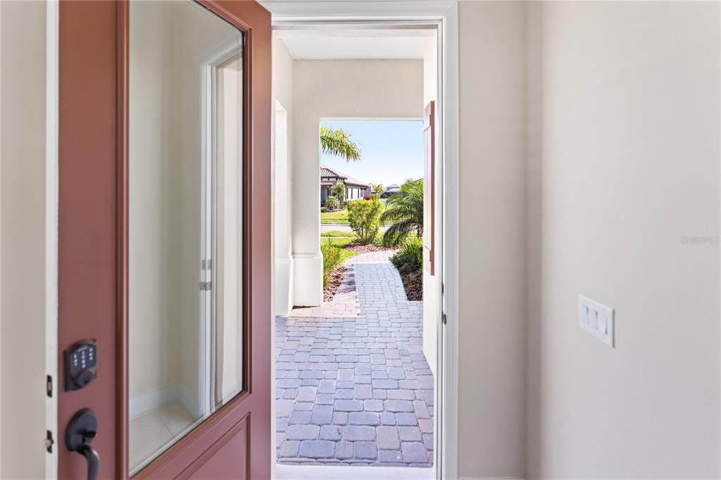 For Rent: $4,200 (3 beds, 2 baths, 2427 Square Feet)