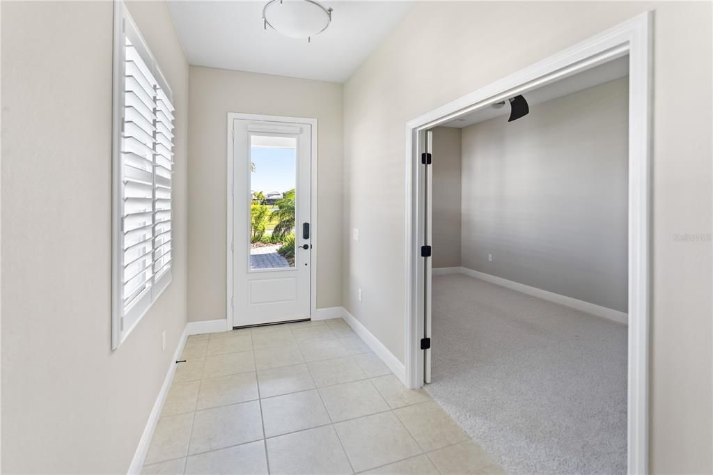 For Rent: $4,200 (3 beds, 2 baths, 2427 Square Feet)