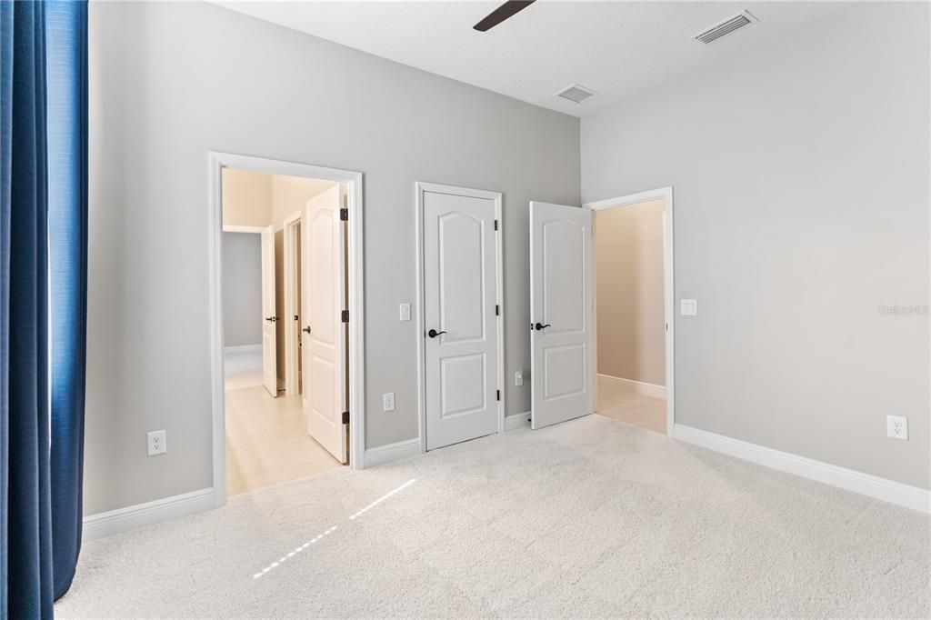 For Rent: $4,200 (3 beds, 2 baths, 2427 Square Feet)