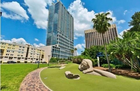 Под контрактом: $2,495 (1 спален, 1 ванн, 921 Квадратных фут)