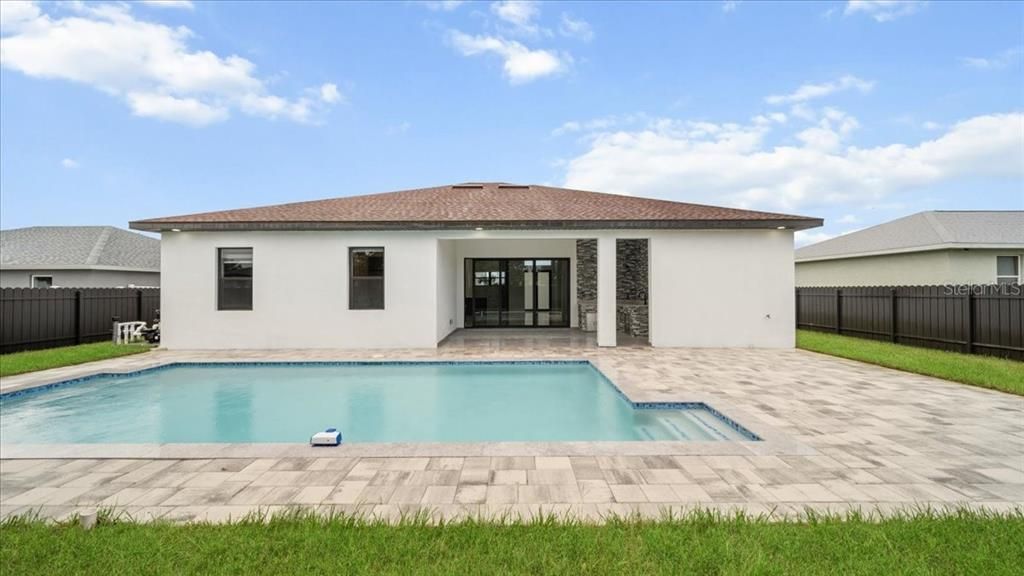 На продажу: $549,500 (4 спален, 3 ванн, 1734 Квадратных фут)