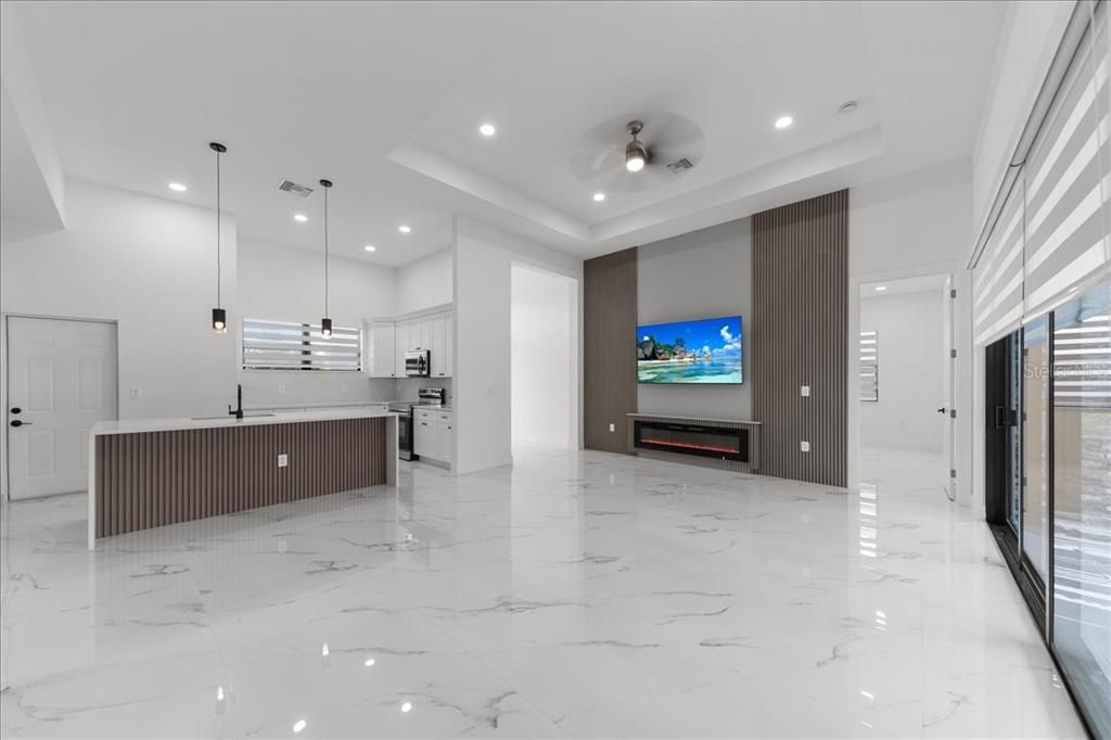 На продажу: $549,500 (4 спален, 3 ванн, 1734 Квадратных фут)